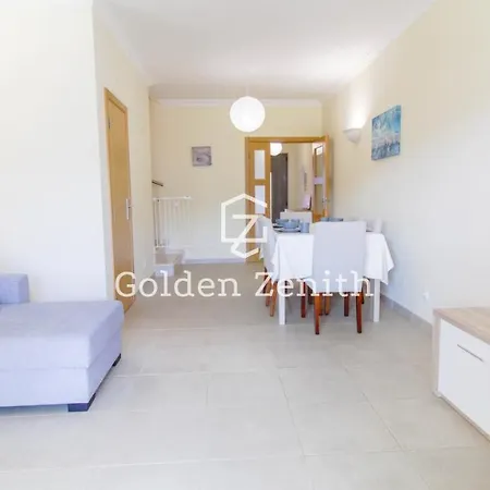 Vila Branca House By Golden Zenith Tatil Evi